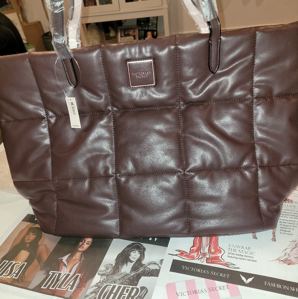 VICTORIA'S SECRET TOTE